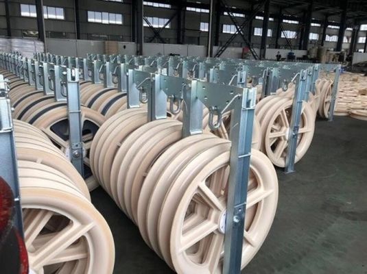 Αγορά Μπλοκ τριπλής τροχαλίας διαμέτρου 660mm από νάιλον για τοποθέτηση συρματόσχοινων πιλότου σε γραμμές μεταφοράς, εργαλείο online manufacture