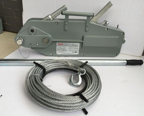 Αγορά Δυνατότητα φόρτωσης 32KN Tirfor Wire Rope Hoist με 20m Steel Cable Manual Cable Pulling Winch για την κατασκευή γραμμής online manufacture