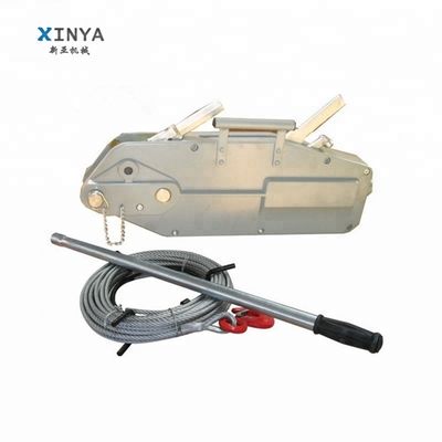 Αγορά 0.8 Ton Mini Hand Winch with Steel Wire Rope and 20m Lifting Height for Construction Hoist online manufacture